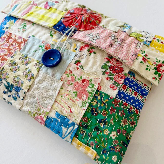 Treehouse Textiles - Vintage Clutch Pattern