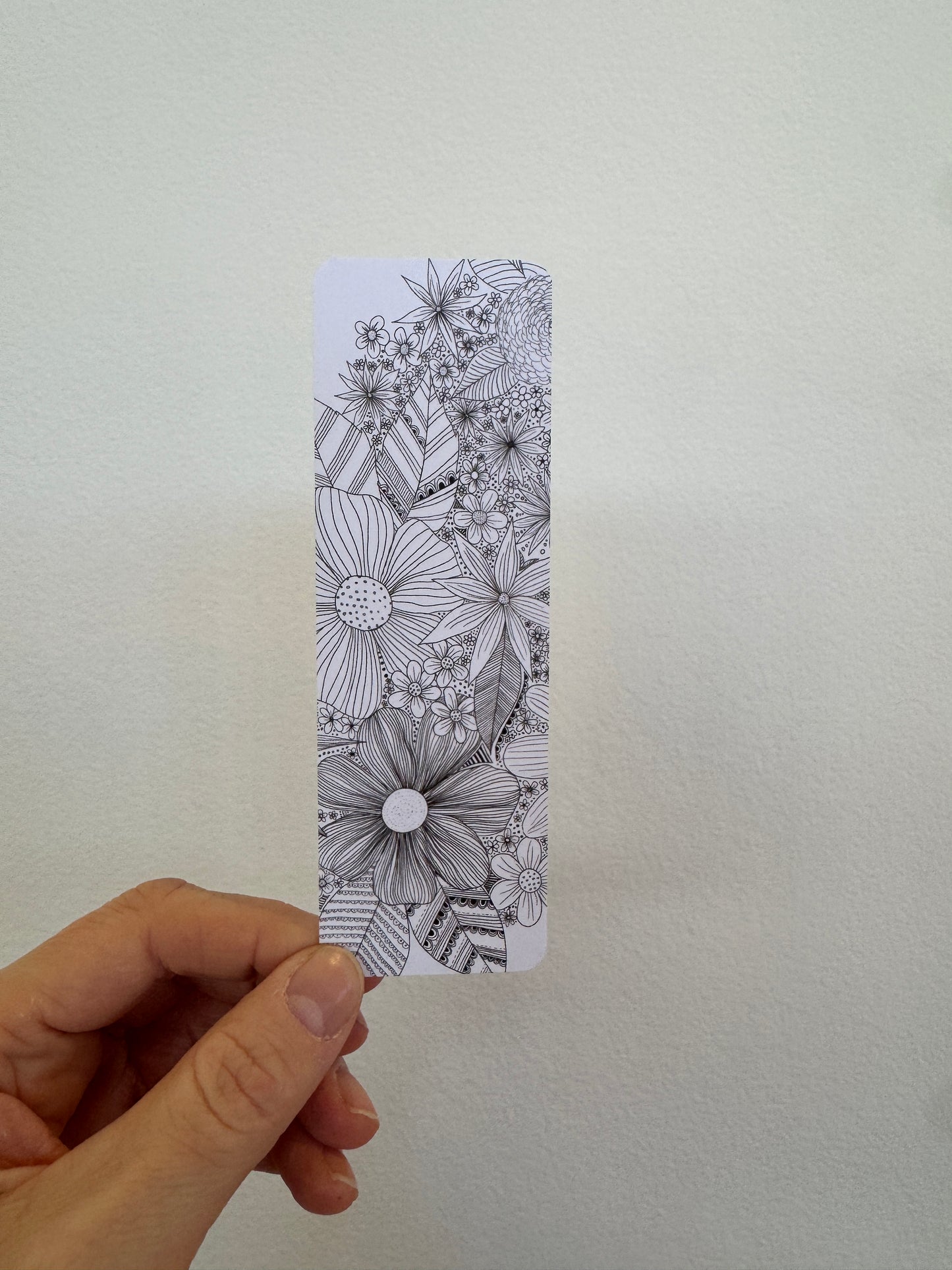 Bookmark - Fine Lines Forals 1