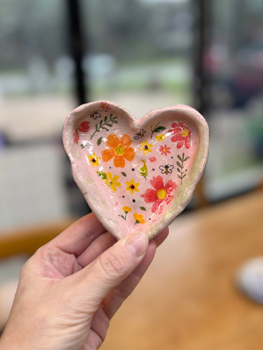 Bee Floral Heart Shaped Trinket Dish – One of a Kind Handbuilt Ceramics