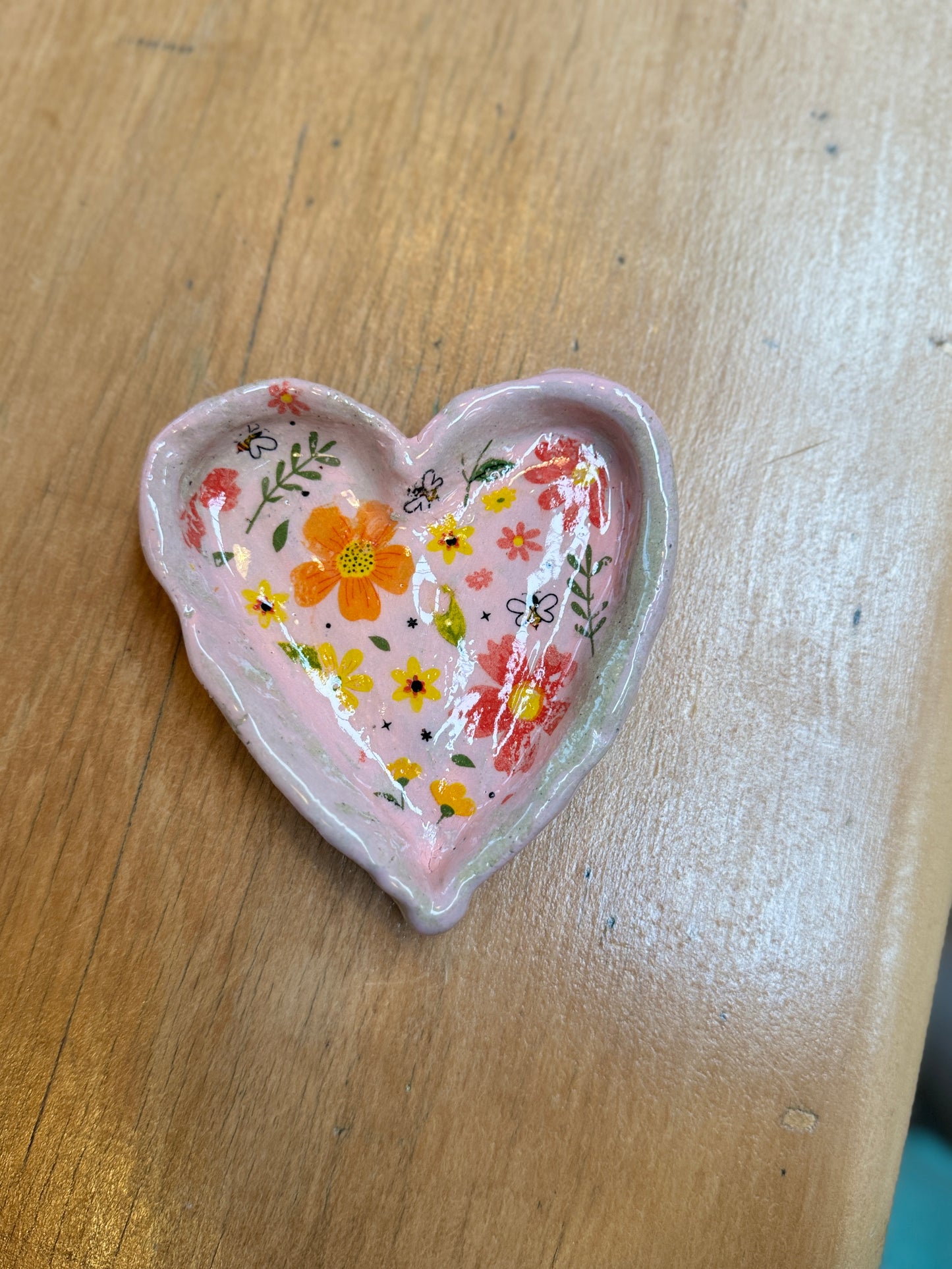 Bee Floral Heart Shaped Trinket Dish – One of a Kind Handbuilt Ceramics