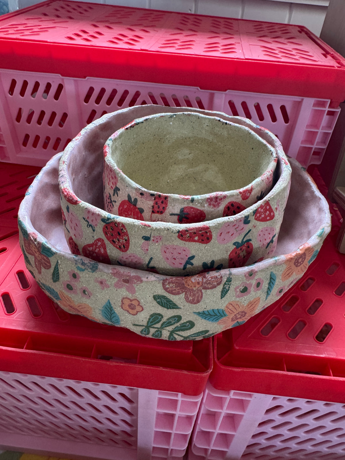 Small Ceramic Bowl with Strawberries Design – One of a Kind Handbuilt Pottery