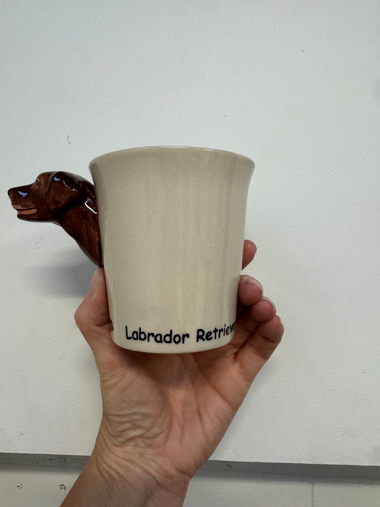 'Labrador' Ceramic Dog Mug (Brown)