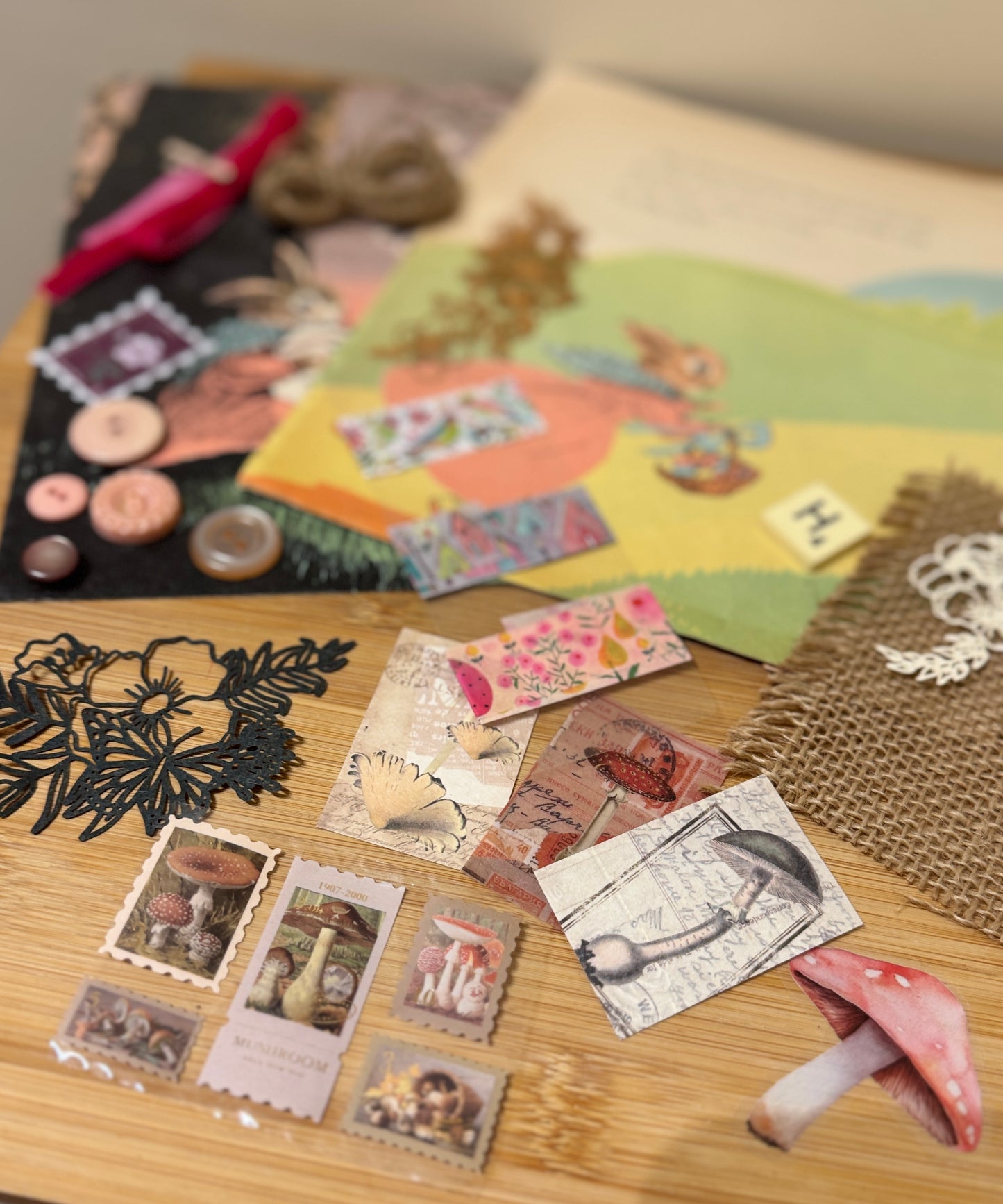 Happy Mail Club - Journal Lovers