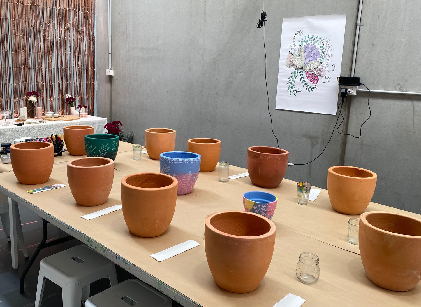 Paint & Sip - Pot Painting Workshop - Friday 7th November 7pm-9pm