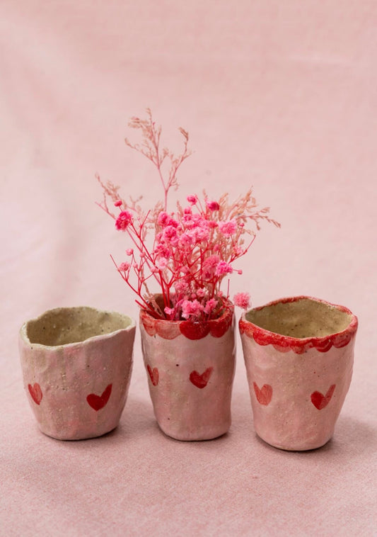 Ceramics - Handpainted Heart Vase (no scalloped edge)