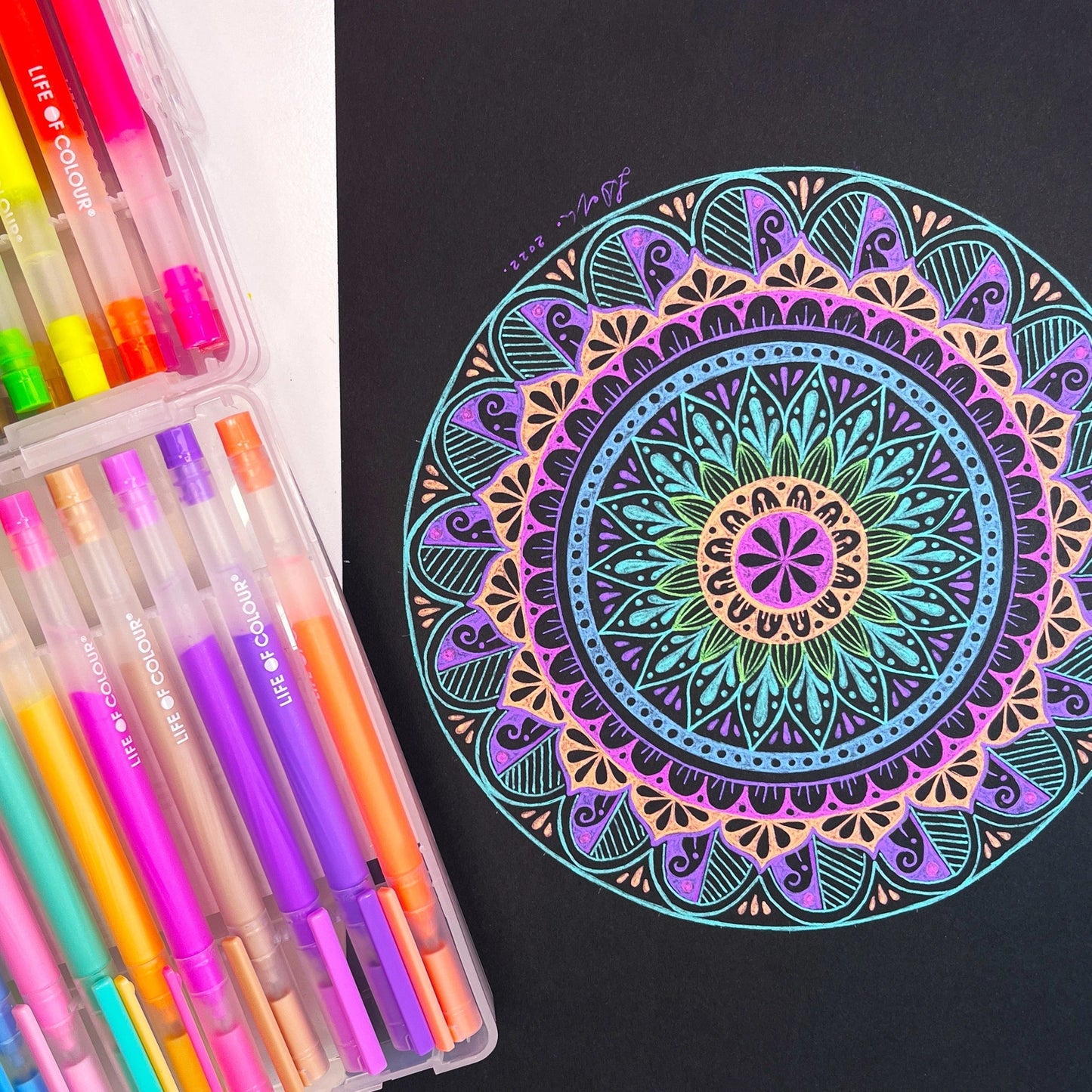 Juicy Gel Pens - Set of 24 - Metallic and Glitter Markers by Life of Colour